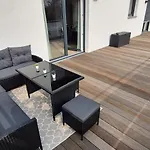 Modern Living With Sunset Terrace - Lift - Smart Tv - Xxl Terrasse * Μπραουνσβάιγκ